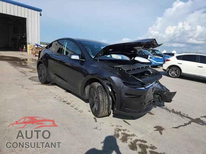 TESLA MODEL Y 2026 - 7SAYGDEDXTA470429