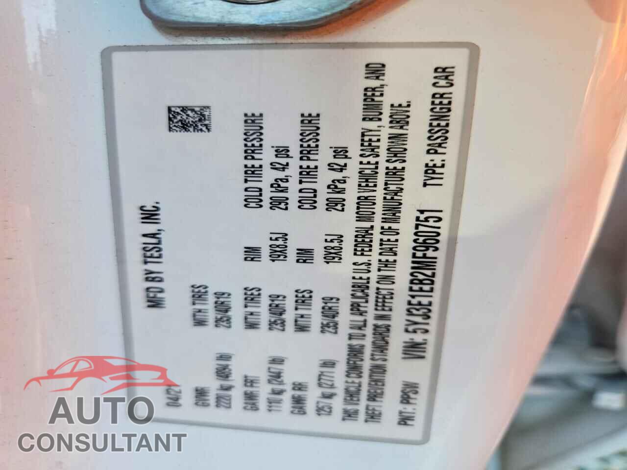 TESLA MODEL 3 2021 - 5YJ3E1EB2MF960751
