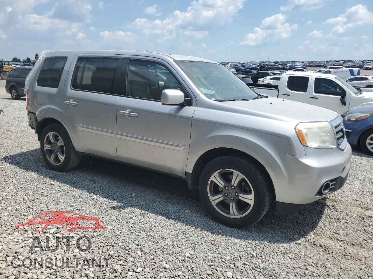 HONDA PILOT 2015 - 5FNYF3H37FB034321