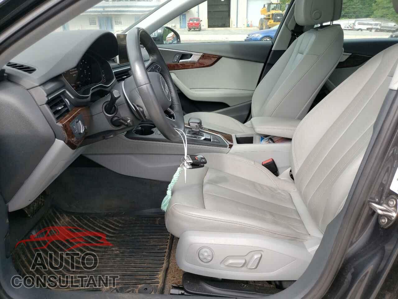 AUDI A4 2019 - WAUENAF46KA096041