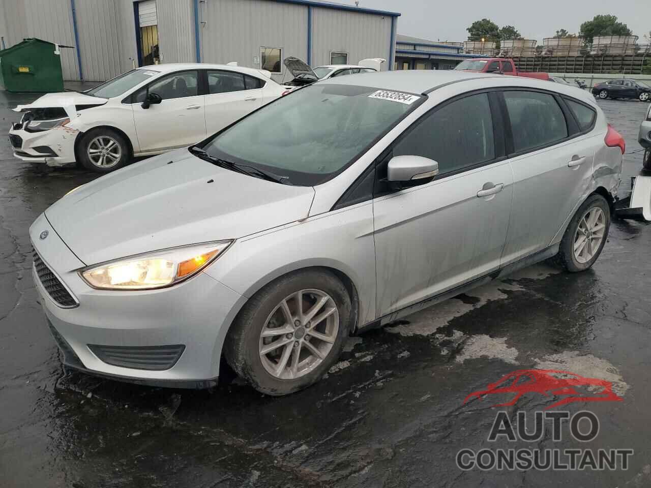 FORD FOCUS 2018 - 1FADP3K22JL330516