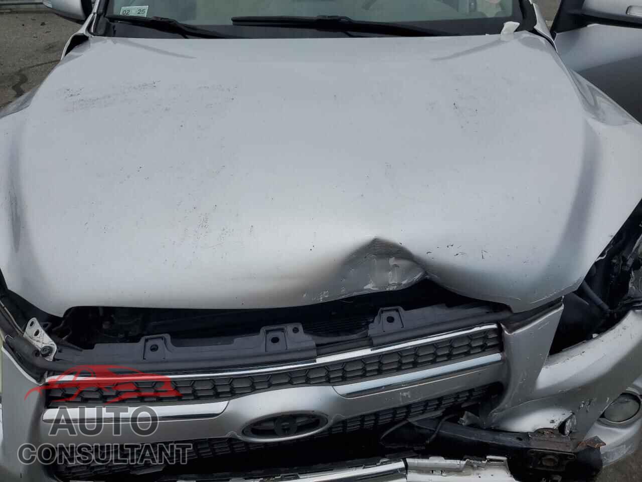 TOYOTA RAV4 2011 - 2T3DF4DV7BW151123