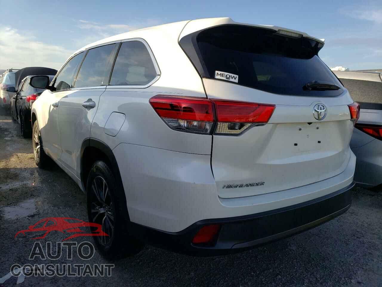 TOYOTA HIGHLANDER 2018 - 5TDZZRFH7JS273546