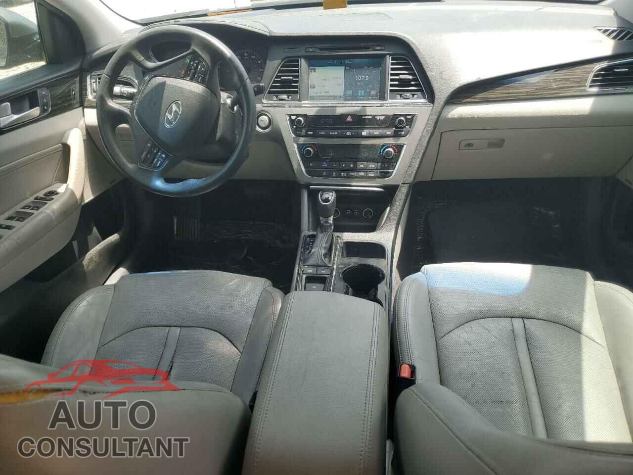 HYUNDAI SONATA 2017 - KMHE34L15HA059474