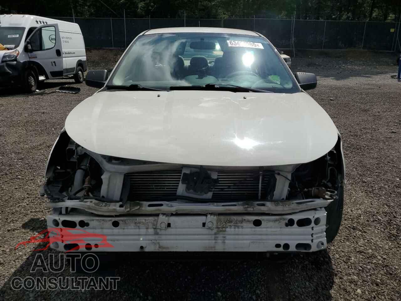 FORD FOCUS 2011 - 1FAHP3FN8BW108634