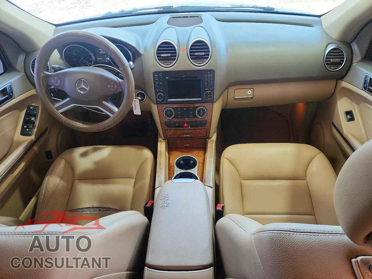 MERCEDES-BENZ M-CLASS 2009 - 4JGBB56E39A529884