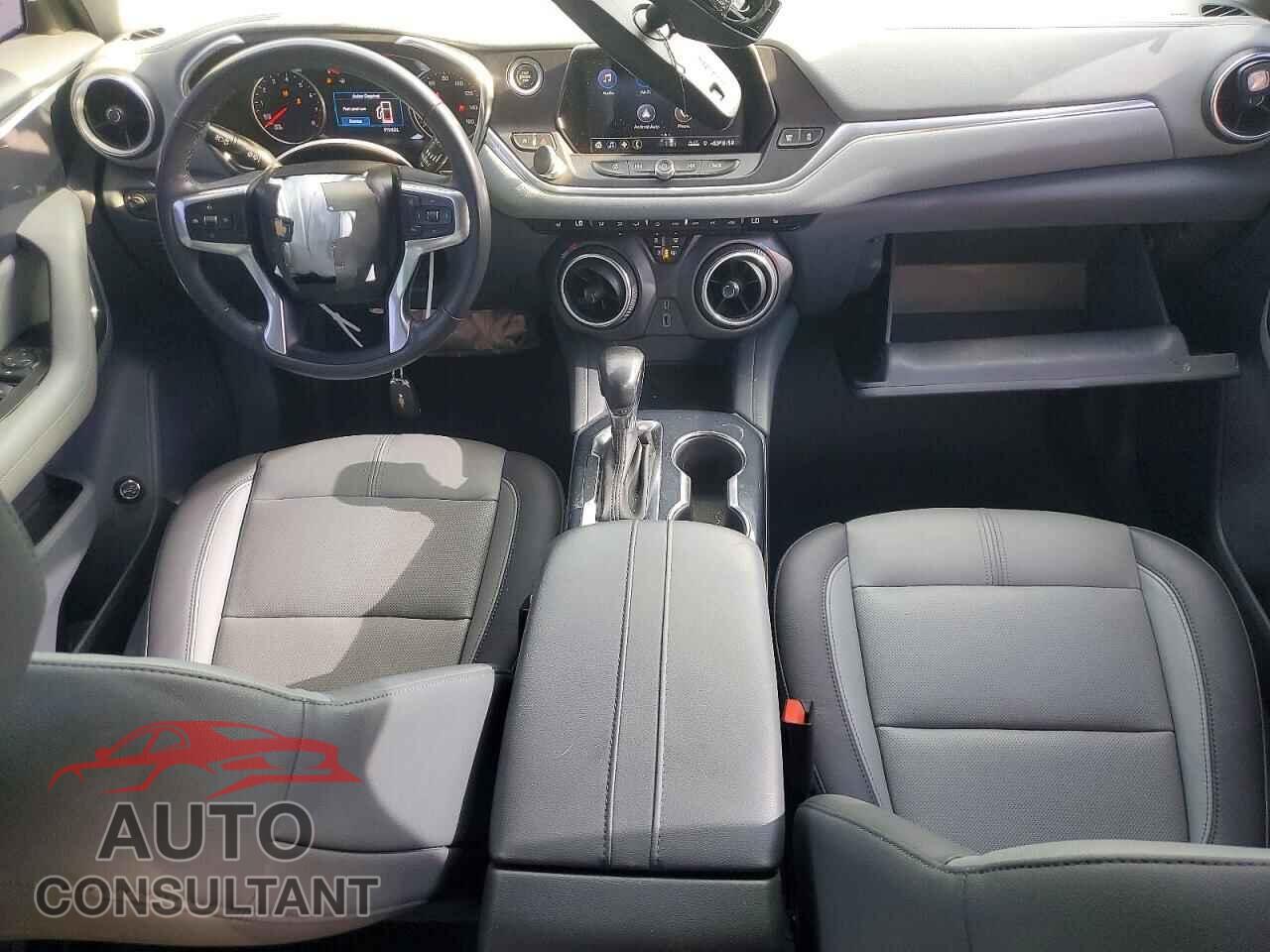 CHEVROLET BLAZER 2020 - 3GNKBDRS7LS542585