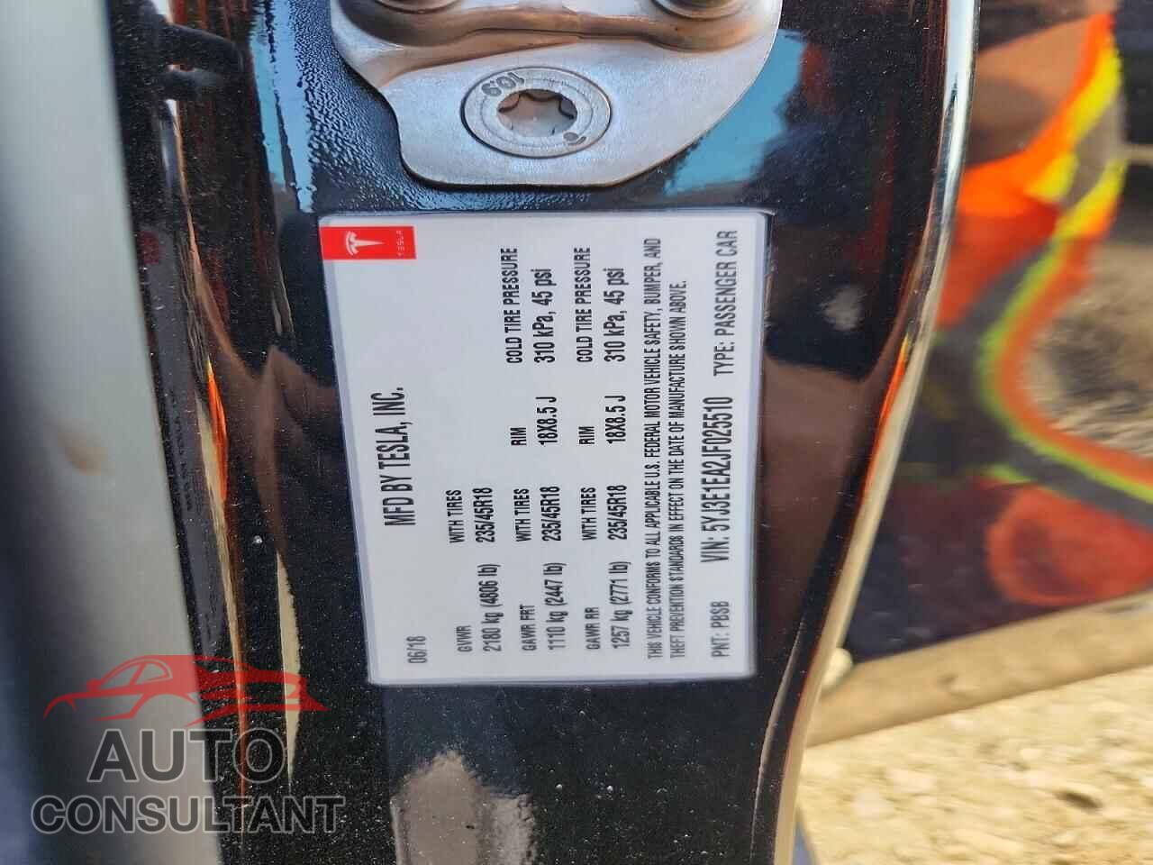 TESLA MODEL 3 2018 - 5YJ3E1EA2JF025510