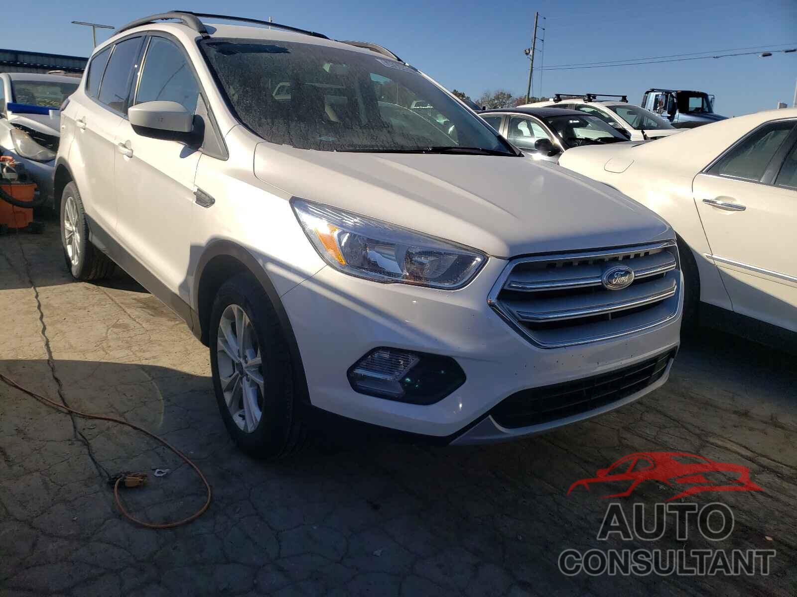 FORD ESCAPE 2018 - 1FMCU0GD6JUC03698