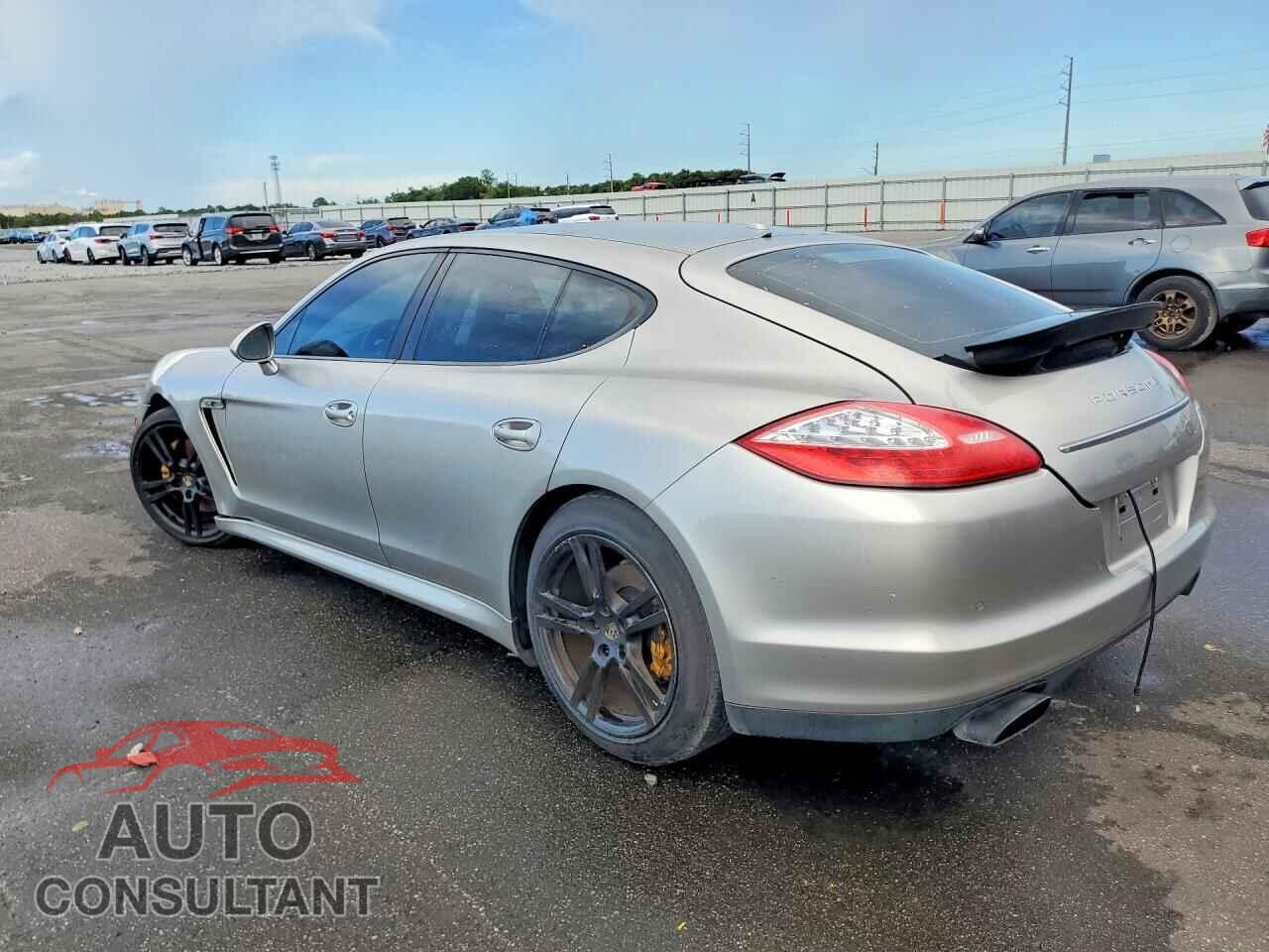 PORSCHE PANAMERA 2011 - WP0AA2A74BL011190