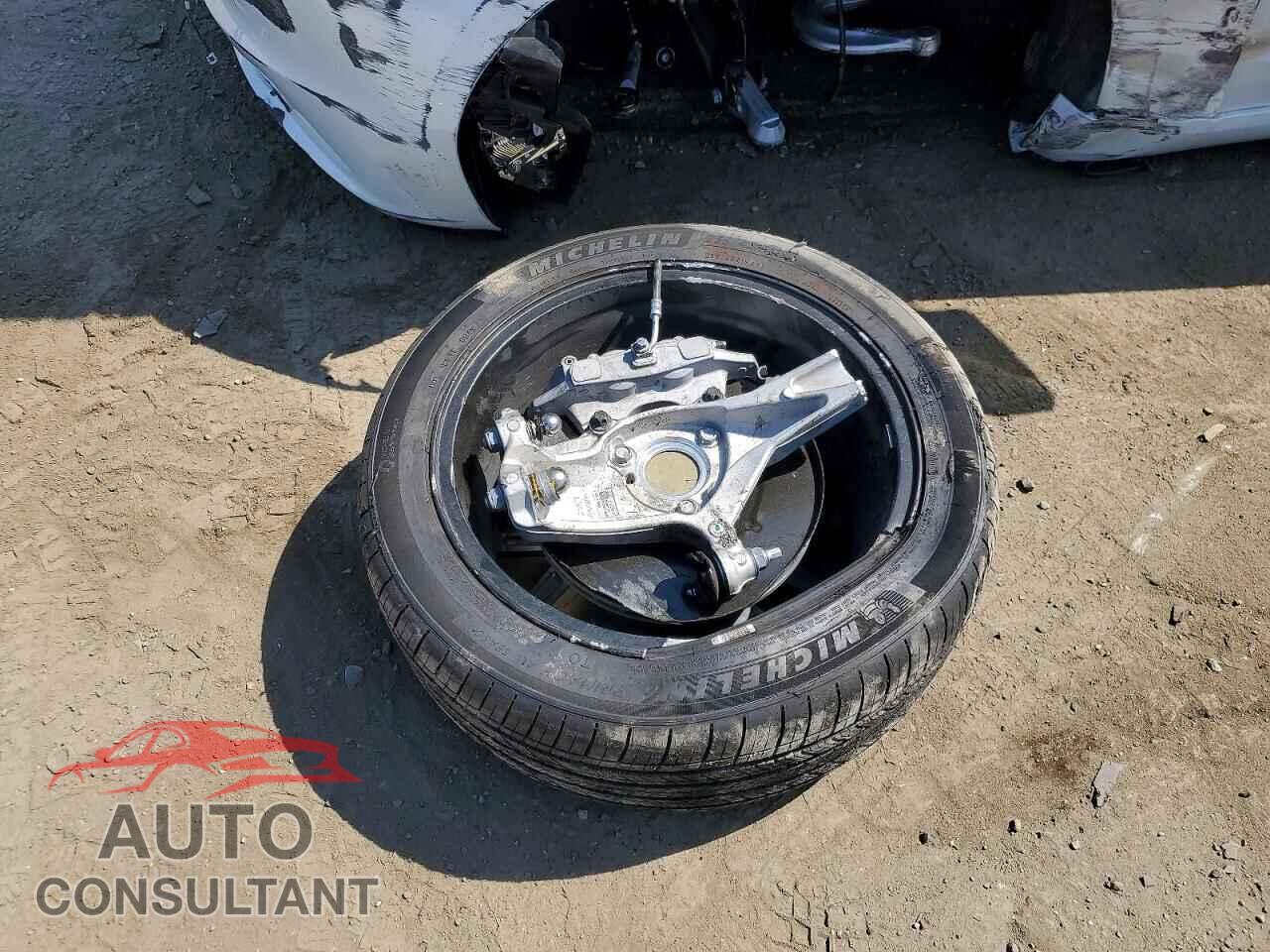 TESLA MODEL 3 2026 - 5YJ3E1EA4TF181745