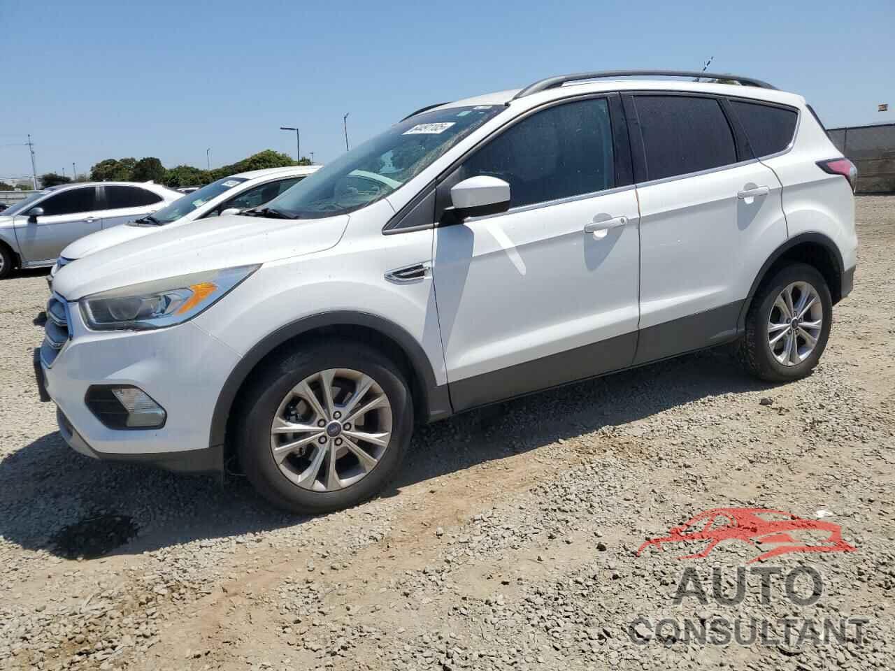 FORD ESCAPE 2017 - 1FMCU0GDXHUD29069