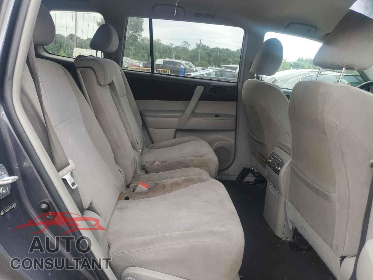 TOYOTA HIGHLANDER 2013 - 5TDZA3EH8DS046568