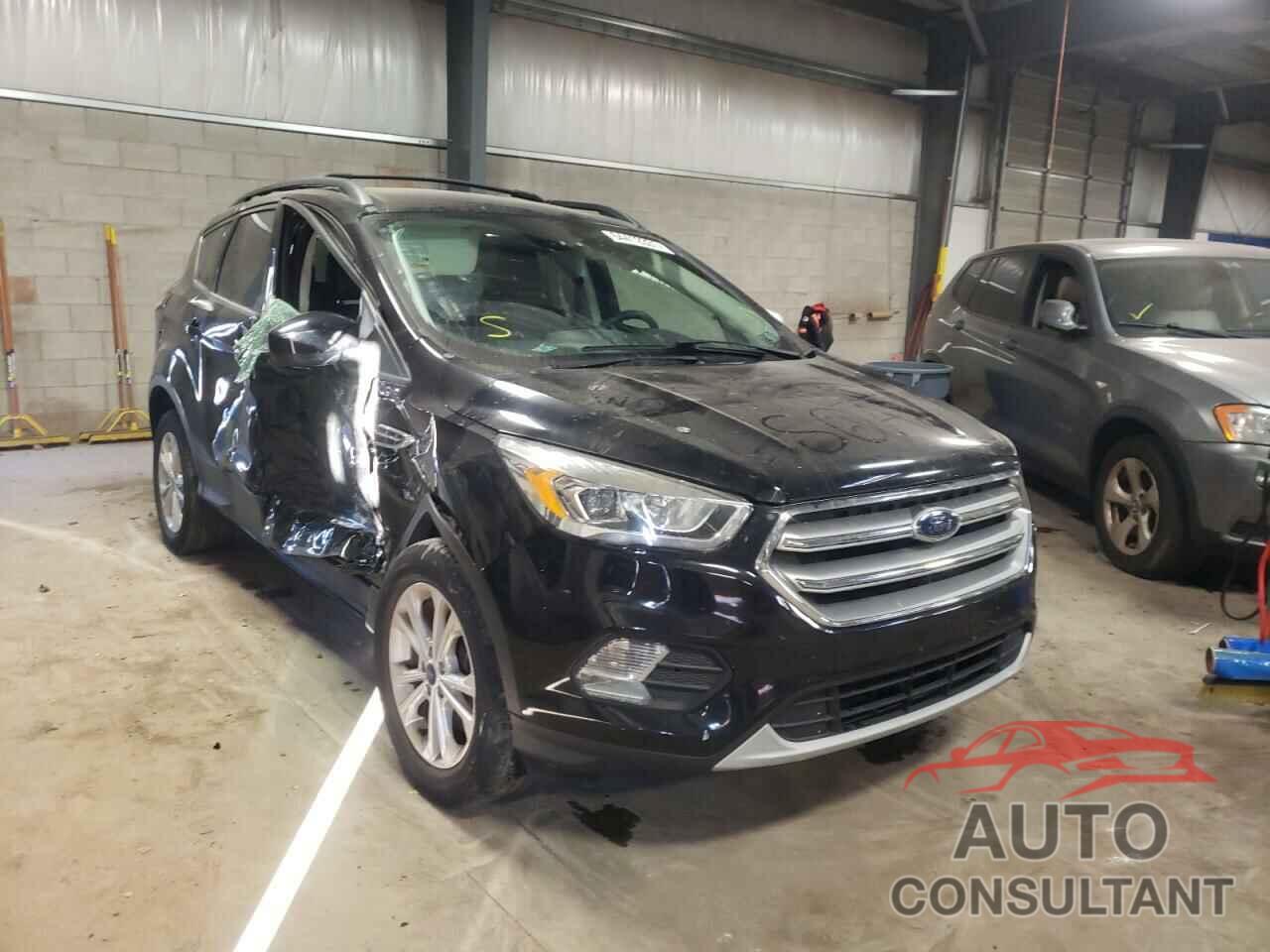 FORD ESCAPE 2017 - 1FMCU9GD2HUC06225
