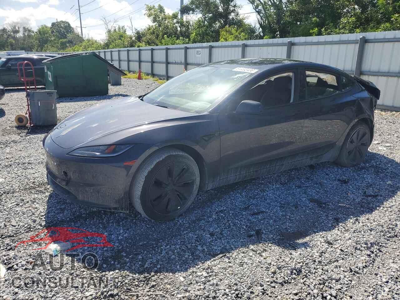 TESLA MODEL 3 2025 - 5YJ3E1EA0SF894897