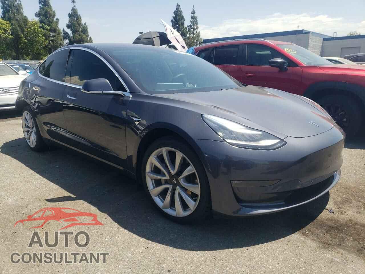 TESLA MODEL 3 2018 - 5YJ3E1EB9JF090962