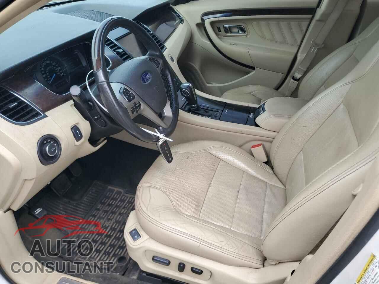 FORD TAURUS 2013 - 1FAHP2F88DG220738