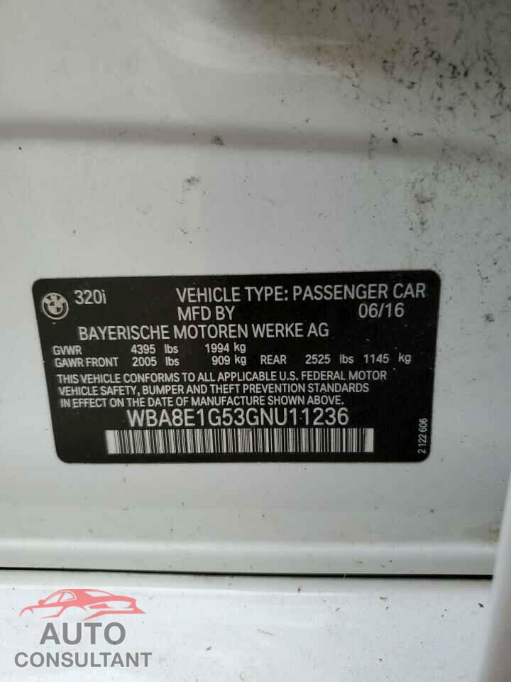 BMW 3 SERIES 2016 - WBA8E1G53GNU11236