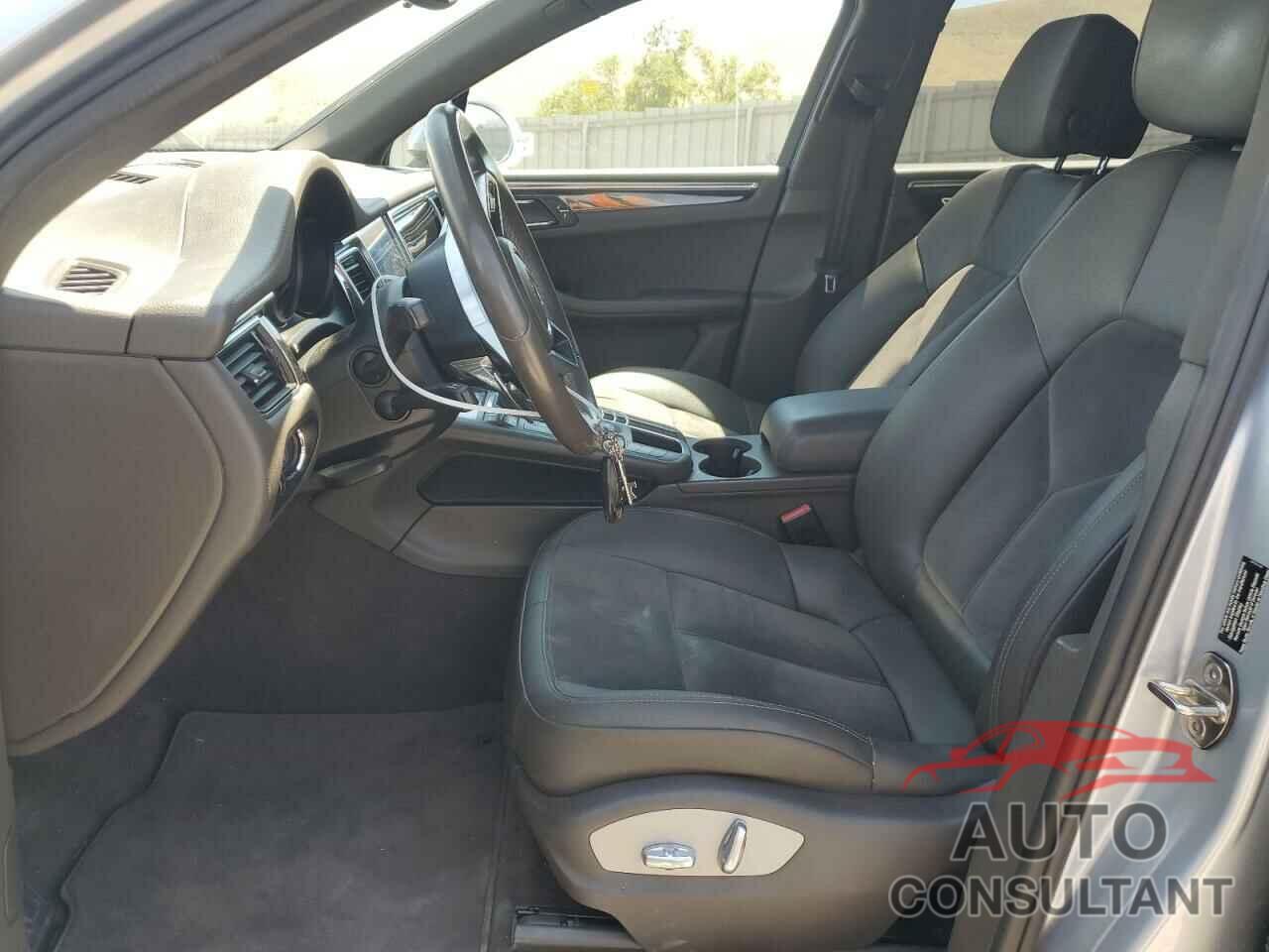 PORSCHE MACAN 2017 - WP1AB2A58HLB11389