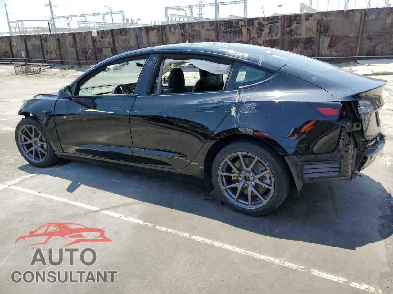 TESLA MODEL 3 2022 - 5YJ3E1EB7NF305132
