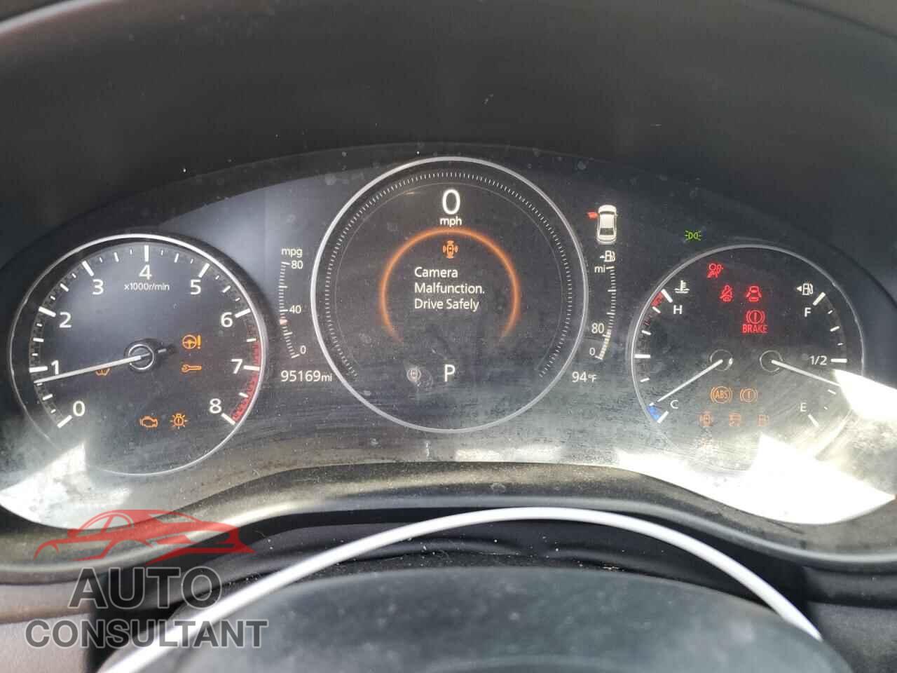 MAZDA 3 2021 - JM1BPABLXM1338670