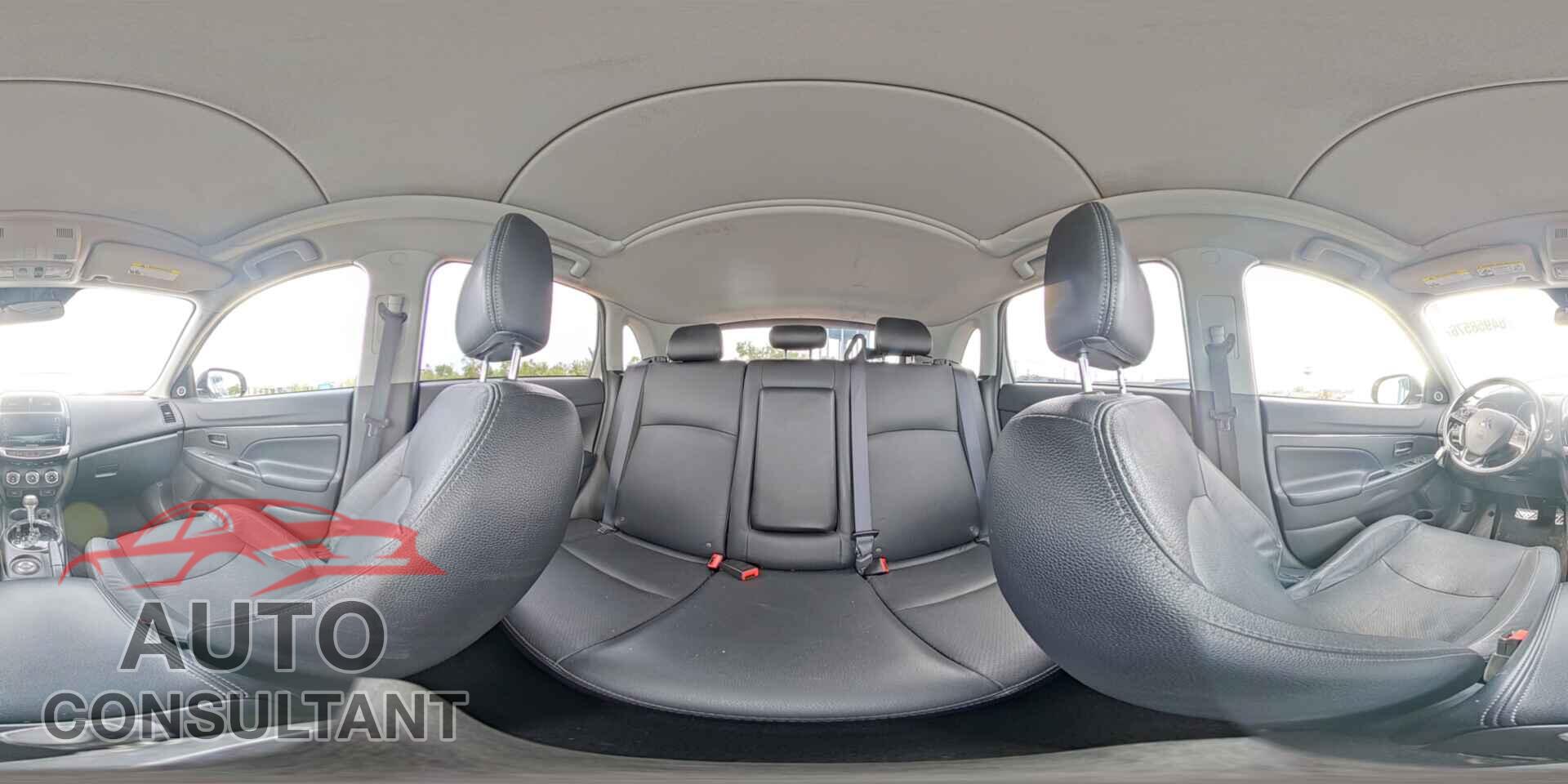 MITSUBISHI OUTLANDER 2017 - JA4AR4AW1HZ028587