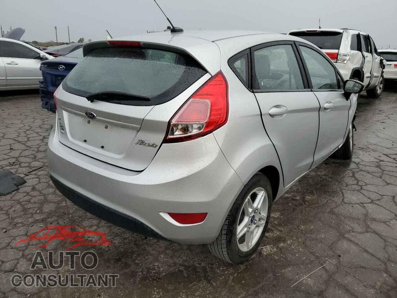 FORD FIESTA 2017 - 3FADP4EJ9HM158079