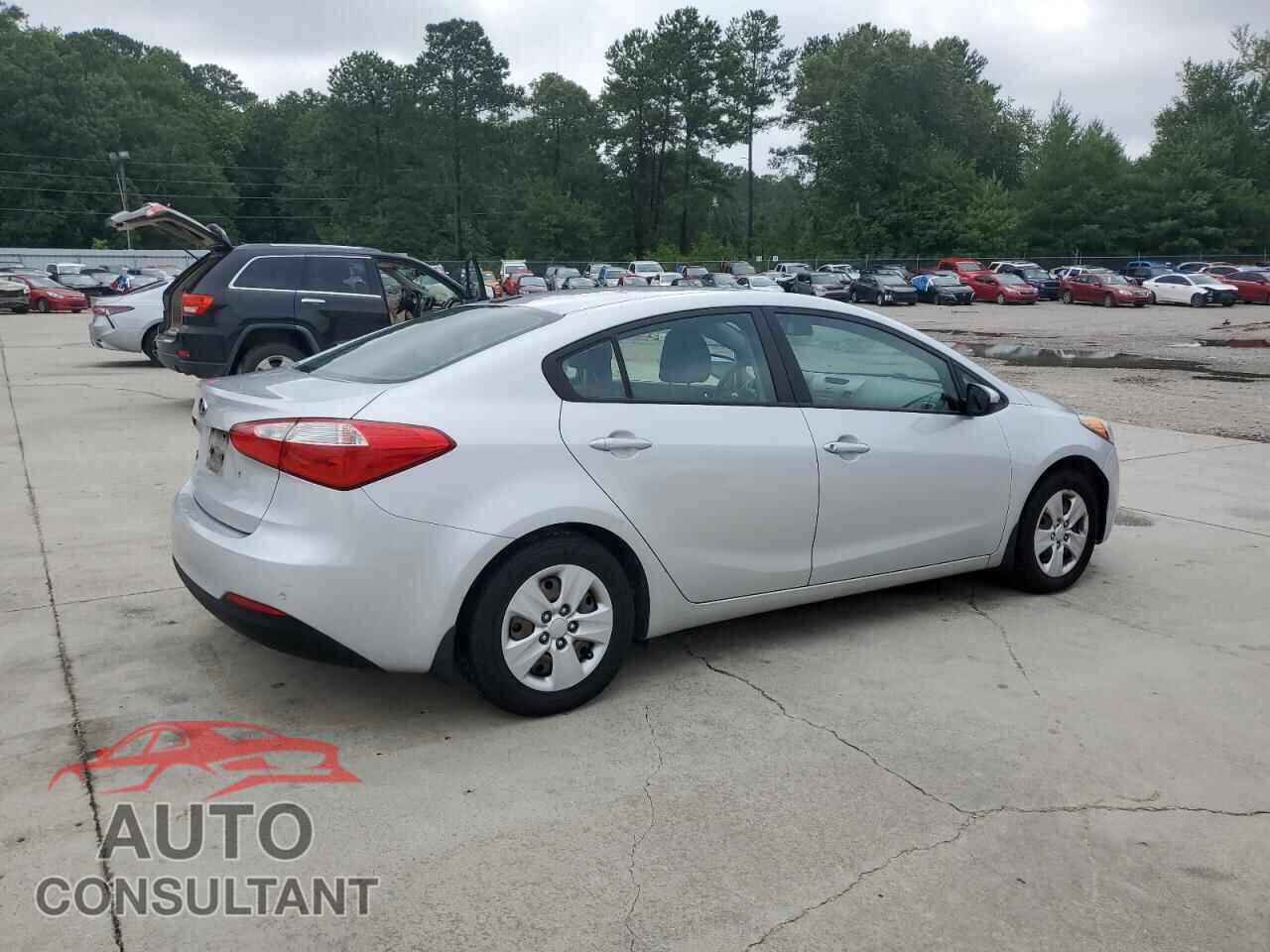 KIA FORTE 2015 - KNAFK4A67F5340348