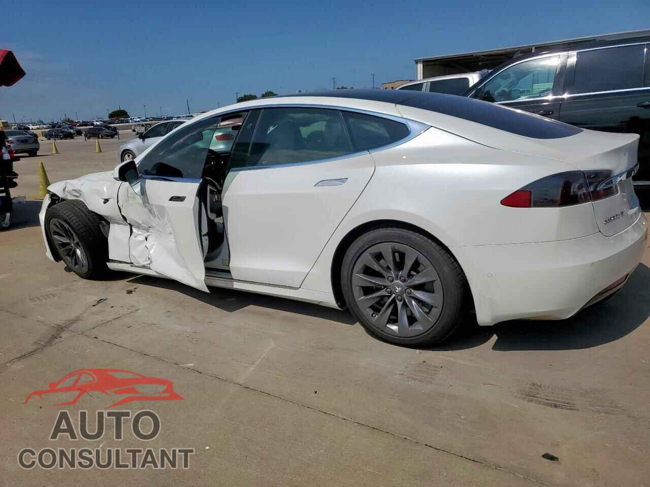TESLA MODEL S 2017 - 5YJSA1E20HF220290