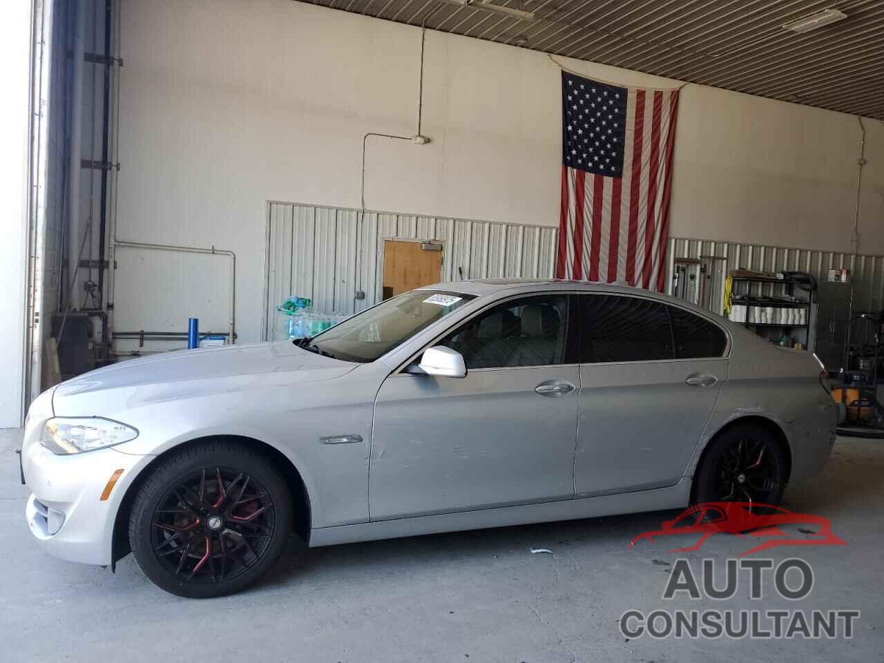 BMW 5 SERIES 2013 - WBAXH5C51DD113026