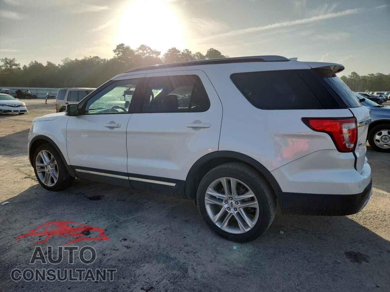 FORD EXPLORER 2017 - 1FM5K7D84HGB52046