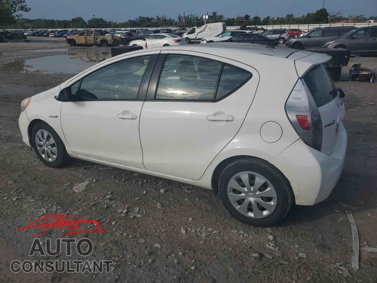 TOYOTA PRIUS 2012 - JTDKDTB38C1527725