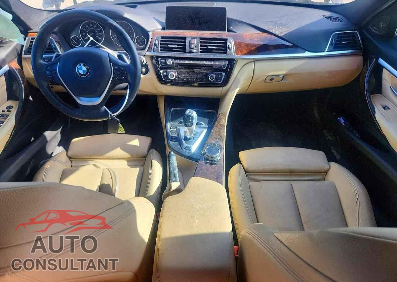 BMW 3 SERIES 2017 - WBA8E1C31HA030076