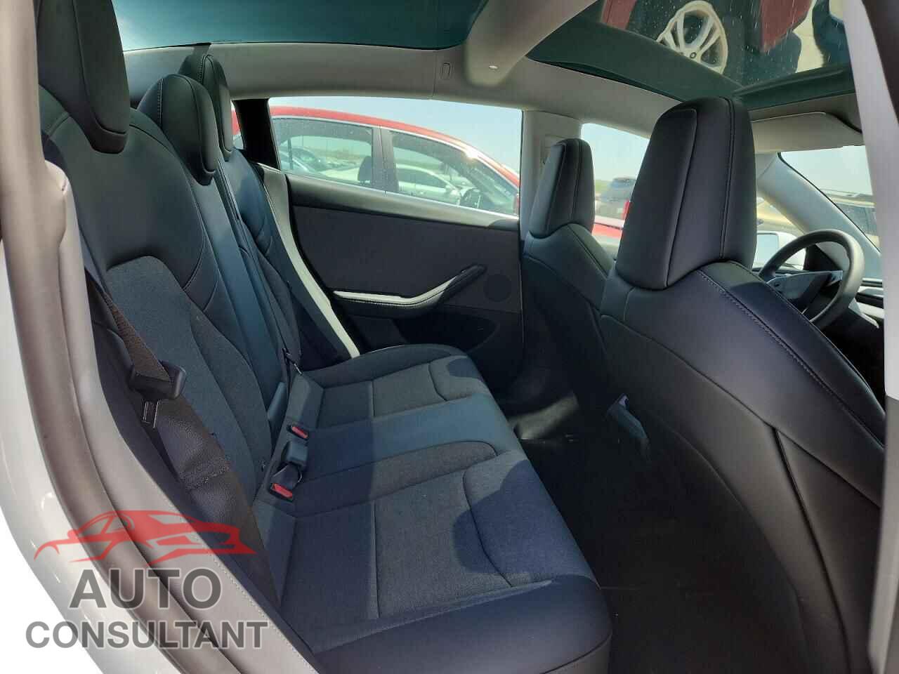 TESLA MODEL 3 2026 - 5YJ3E1EA3TF169957