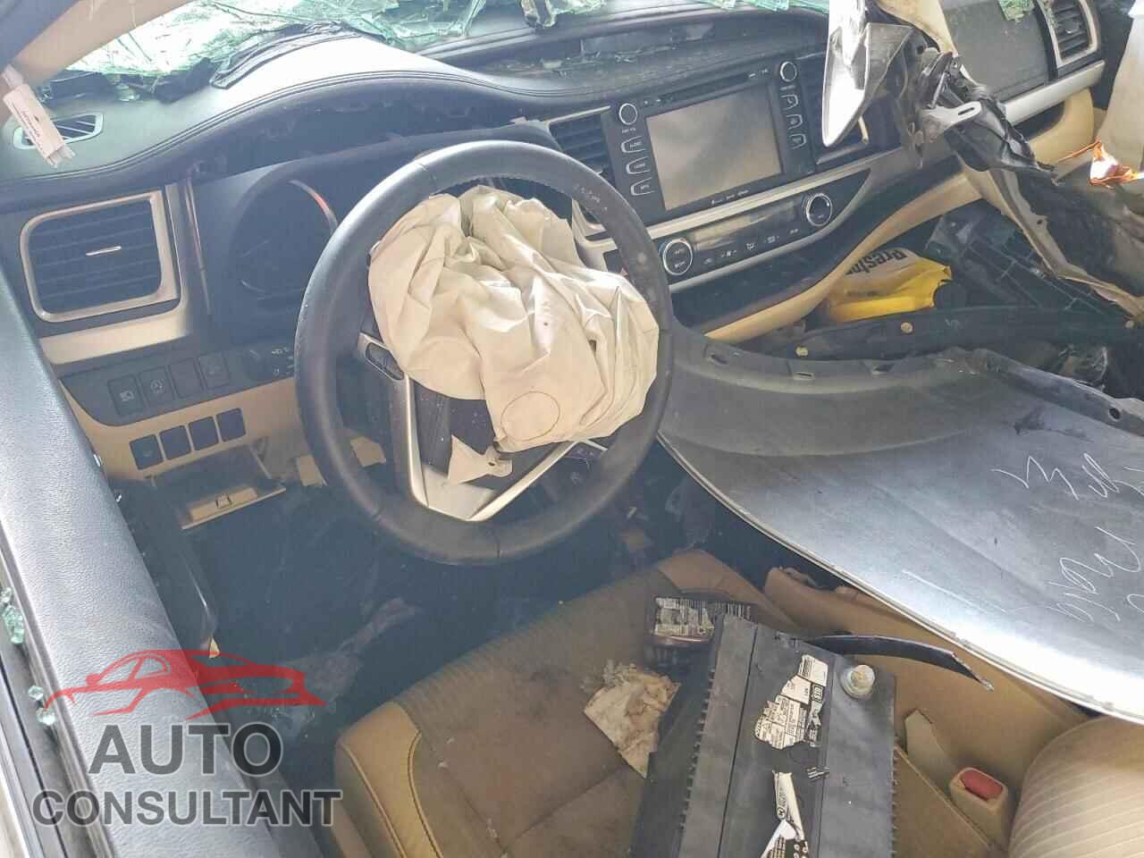 TOYOTA HIGHLANDER 2017 - 5TDBZRFH4HS385054