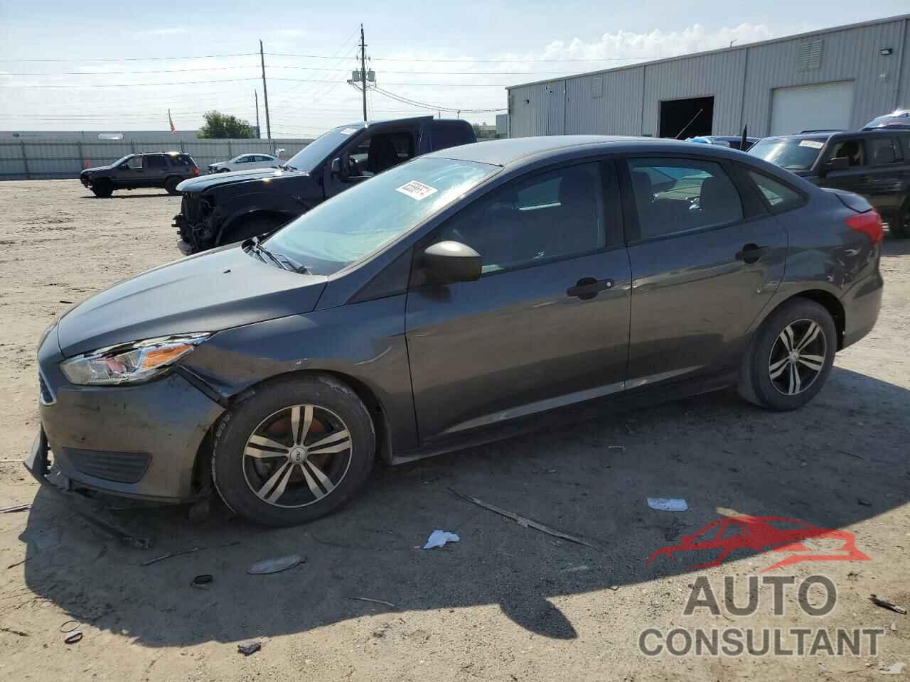 FORD FOCUS 2018 - 1FADP3E23JL329418