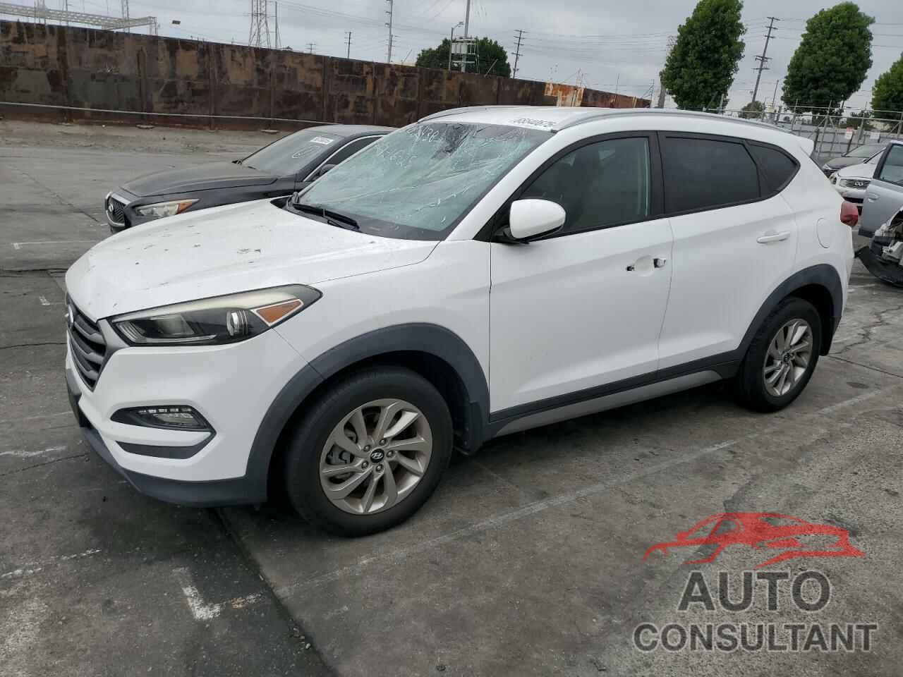 HYUNDAI TUCSON 2017 - KM8J33A4XHU269900