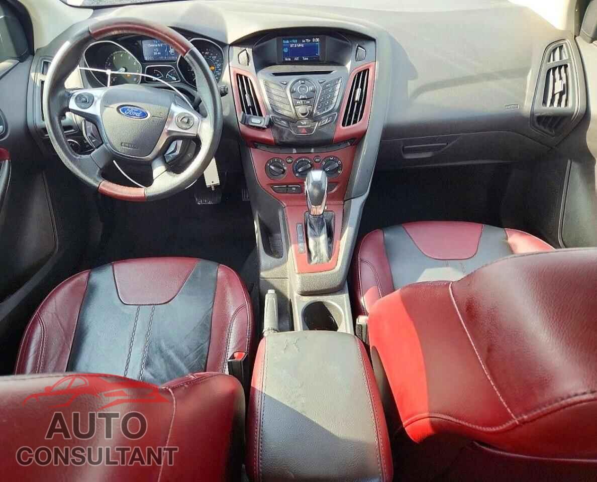 FORD FOCUS 2012 - 1FAHP3K29CL366031