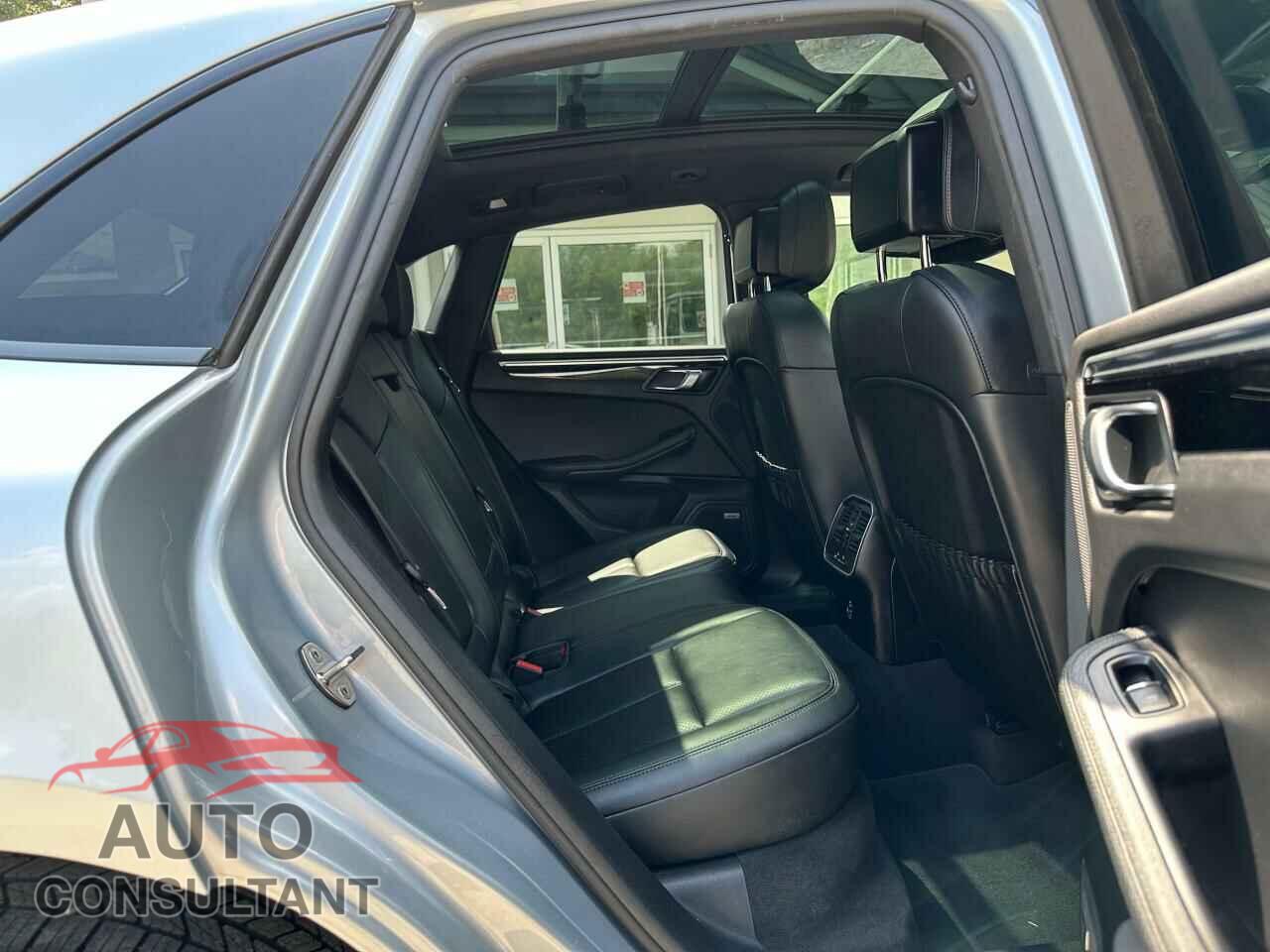PORSCHE MACAN 2020 - WP1AB2A5XLLB30924
