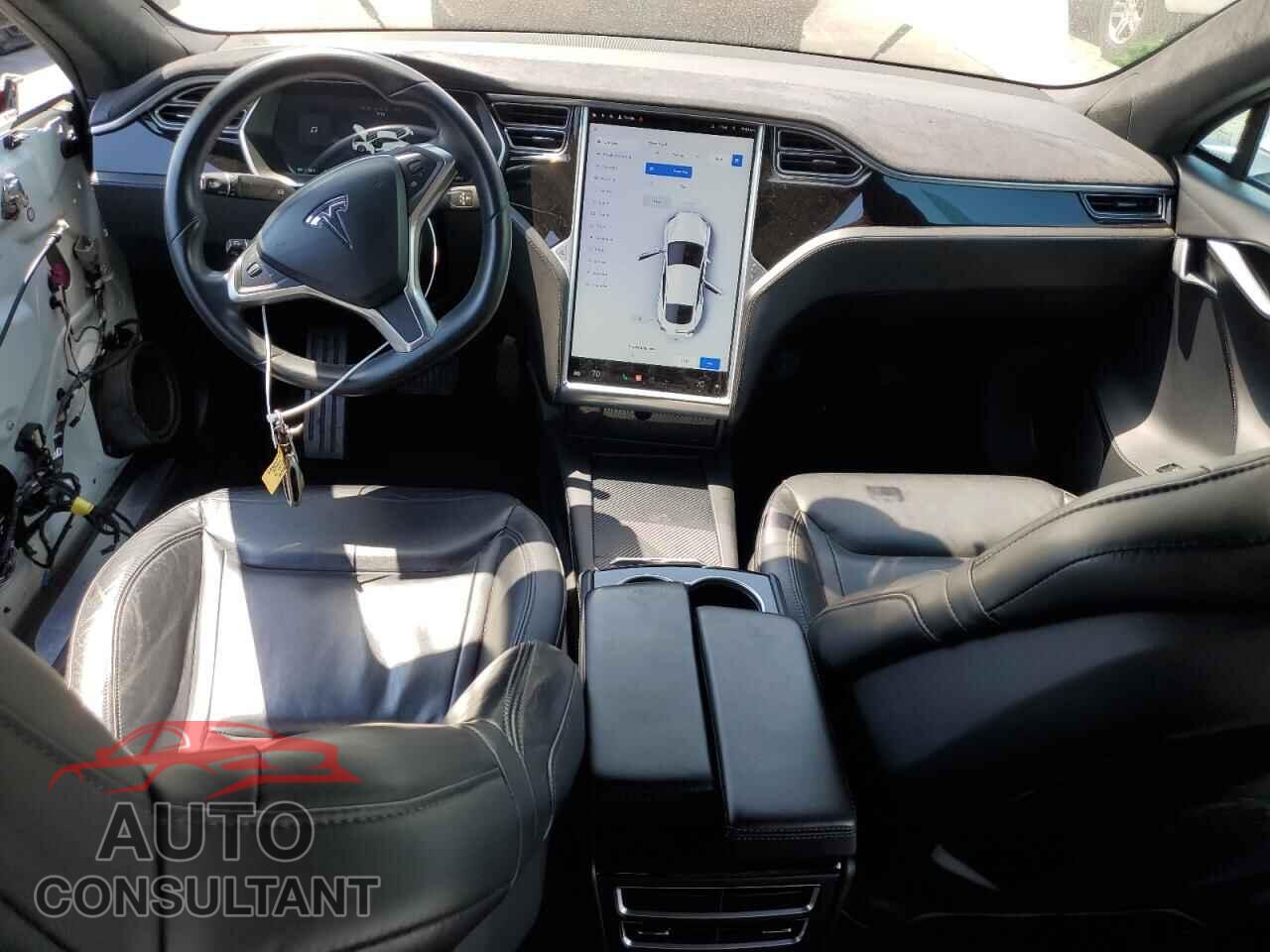 TESLA MODEL S 2016 - 5YJSA1E17GF136246