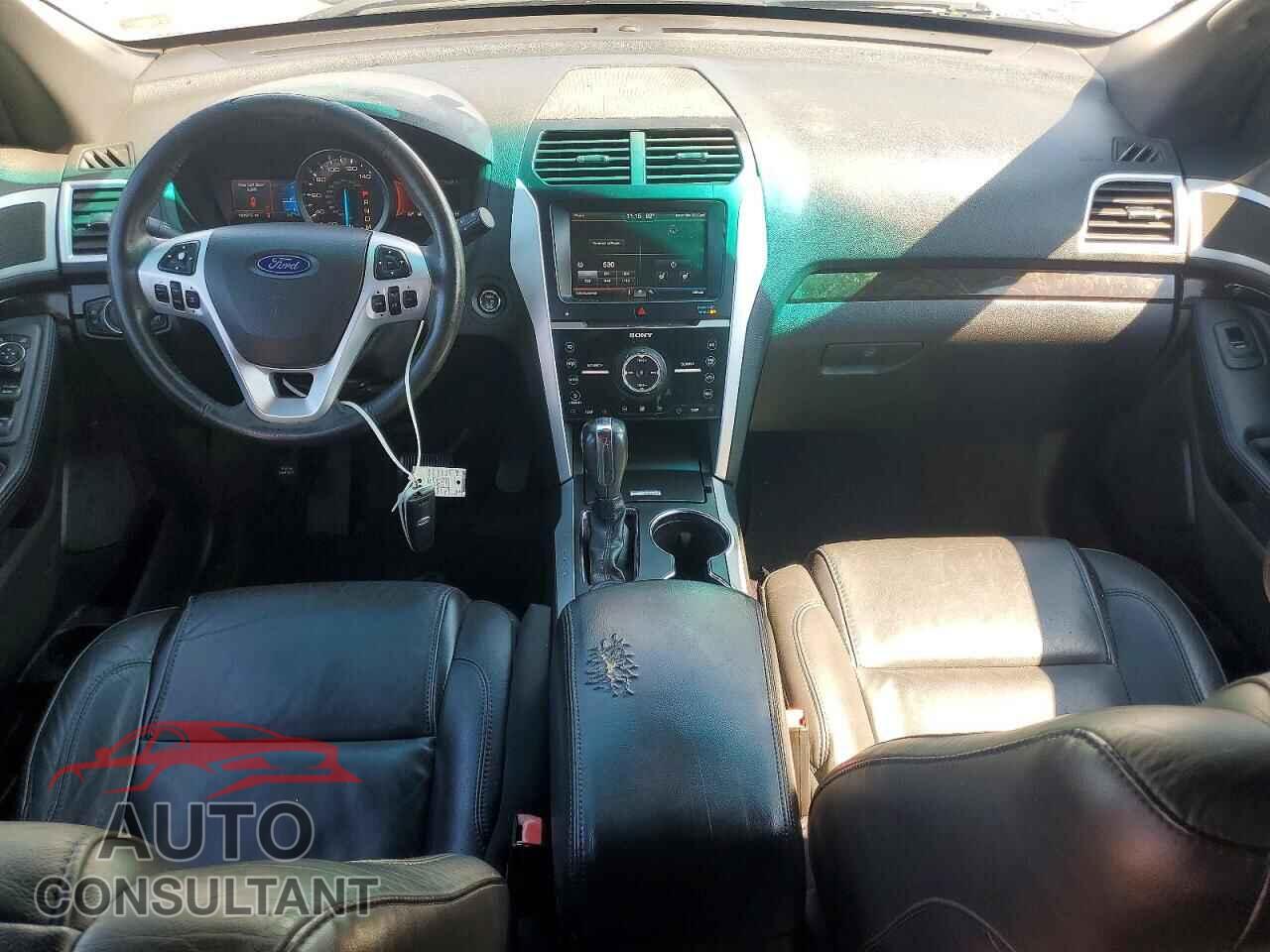 FORD EXPLORER 2015 - 1FM5K8F86FGA56483
