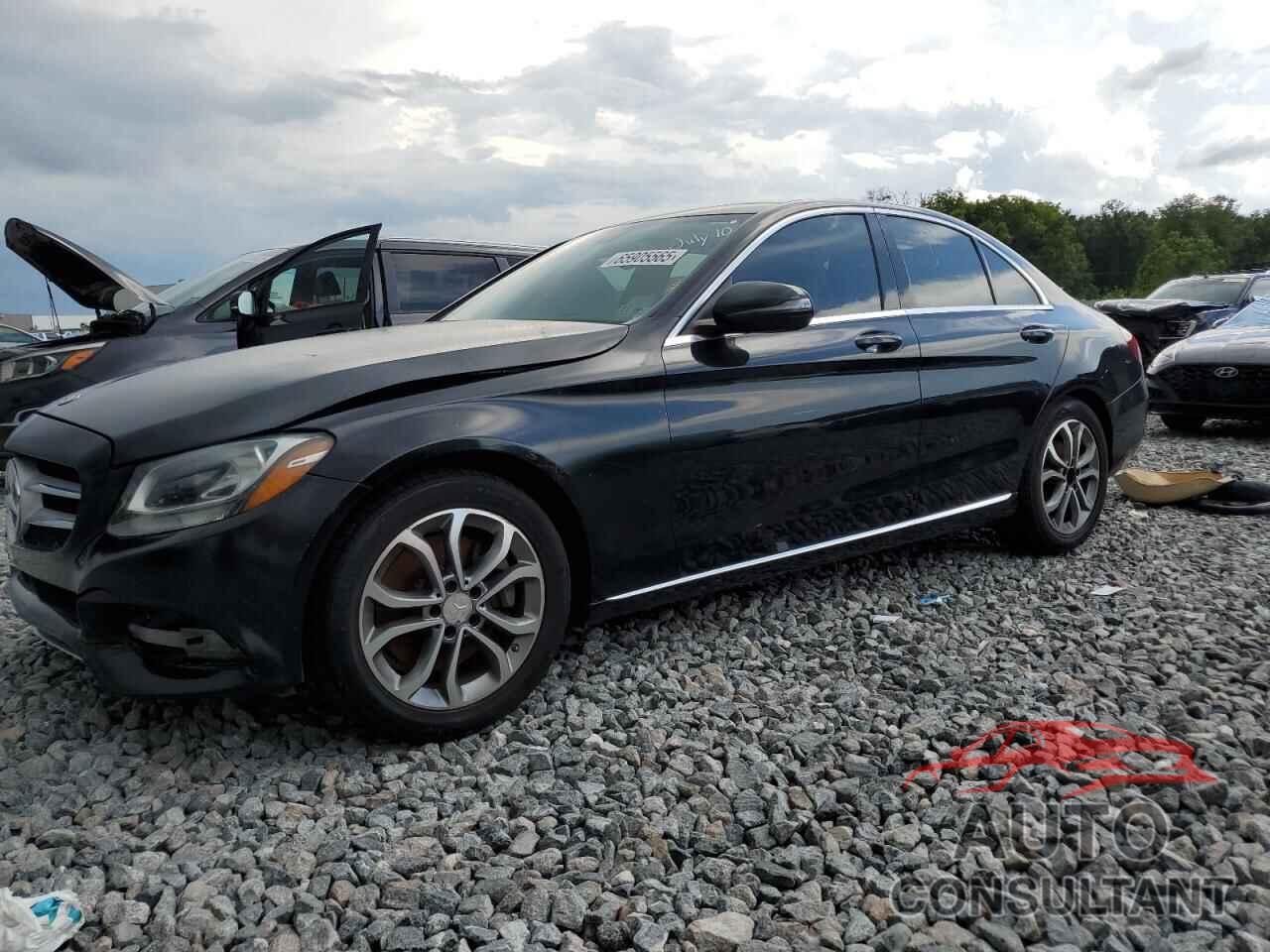 MERCEDES-BENZ C-CLASS 2016 - 55SWF4JB4GU106090