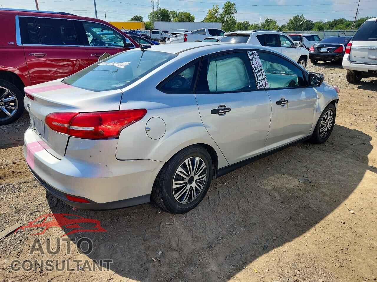 FORD FOCUS 2016 - 1FADP3E26GL356864