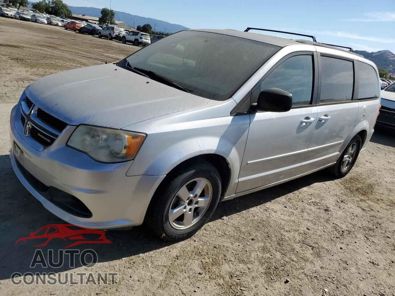 DODGE CARAVAN 2011 - 2D4RN3DG6BR755814
