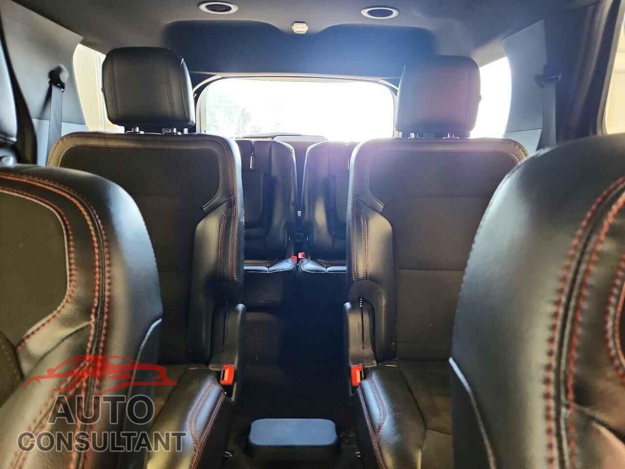 FORD EXPLORER 2018 - 1FM5K8DH1JGB43784
