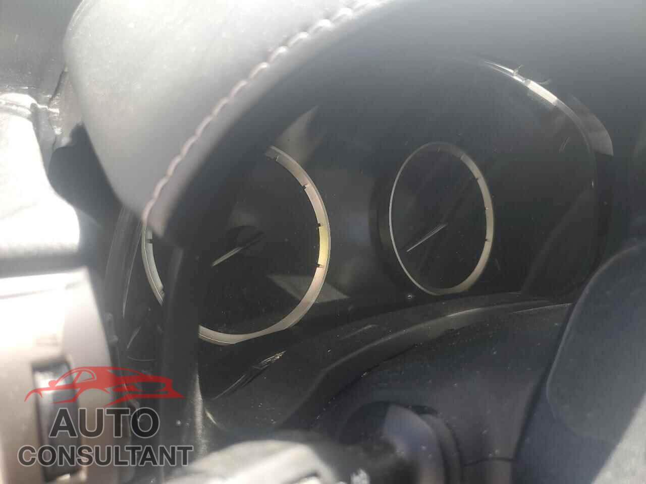 LEXUS IS 2014 - JTHCF1D24E5006339