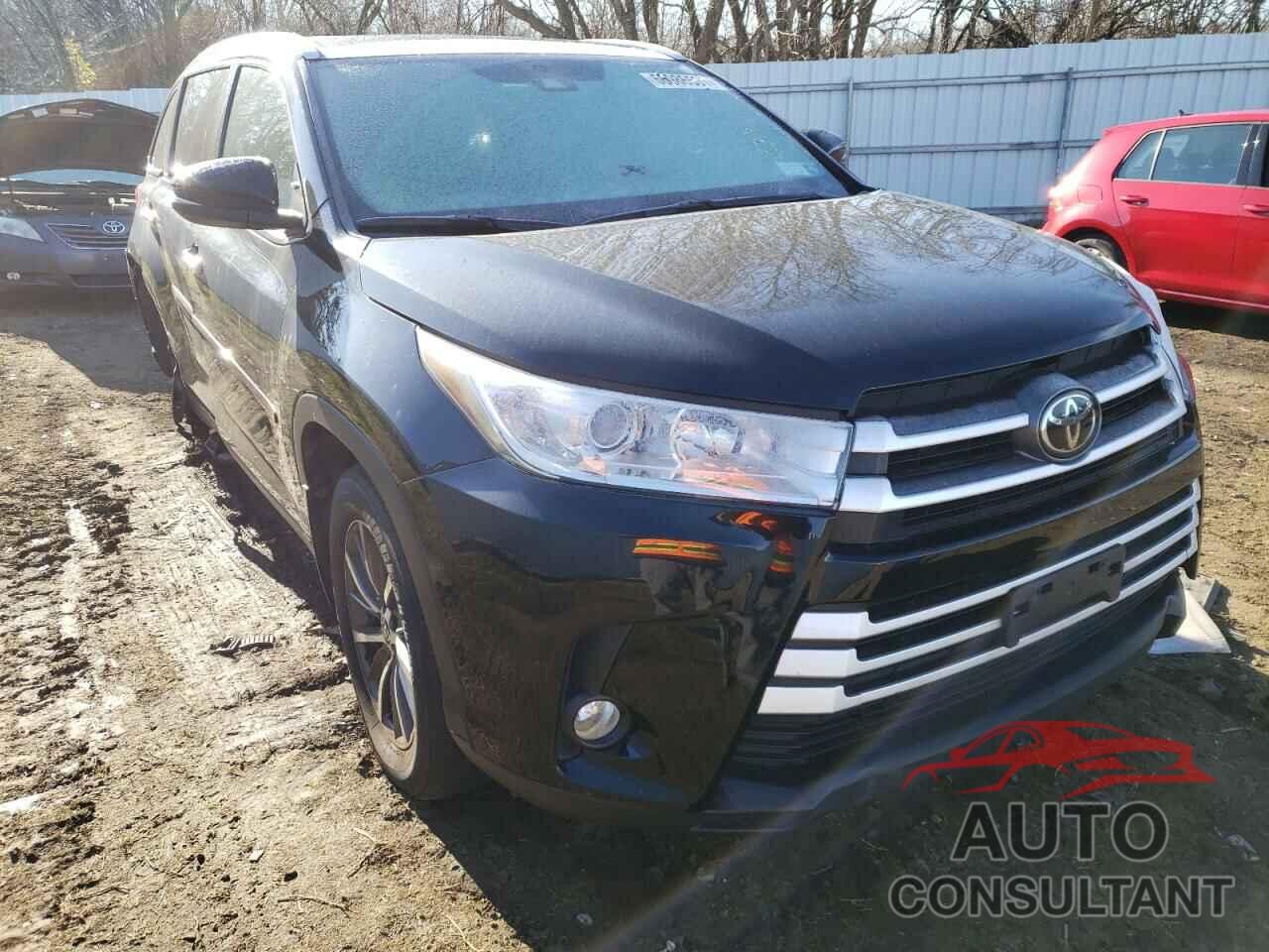 TOYOTA HIGHLANDER 2019 - 5TDJZRFH6KS626003