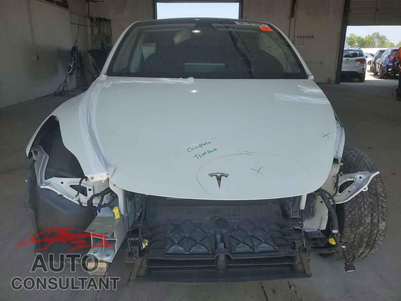 TESLA MODEL Y 2023 - 7SAYGDEEXPF823348