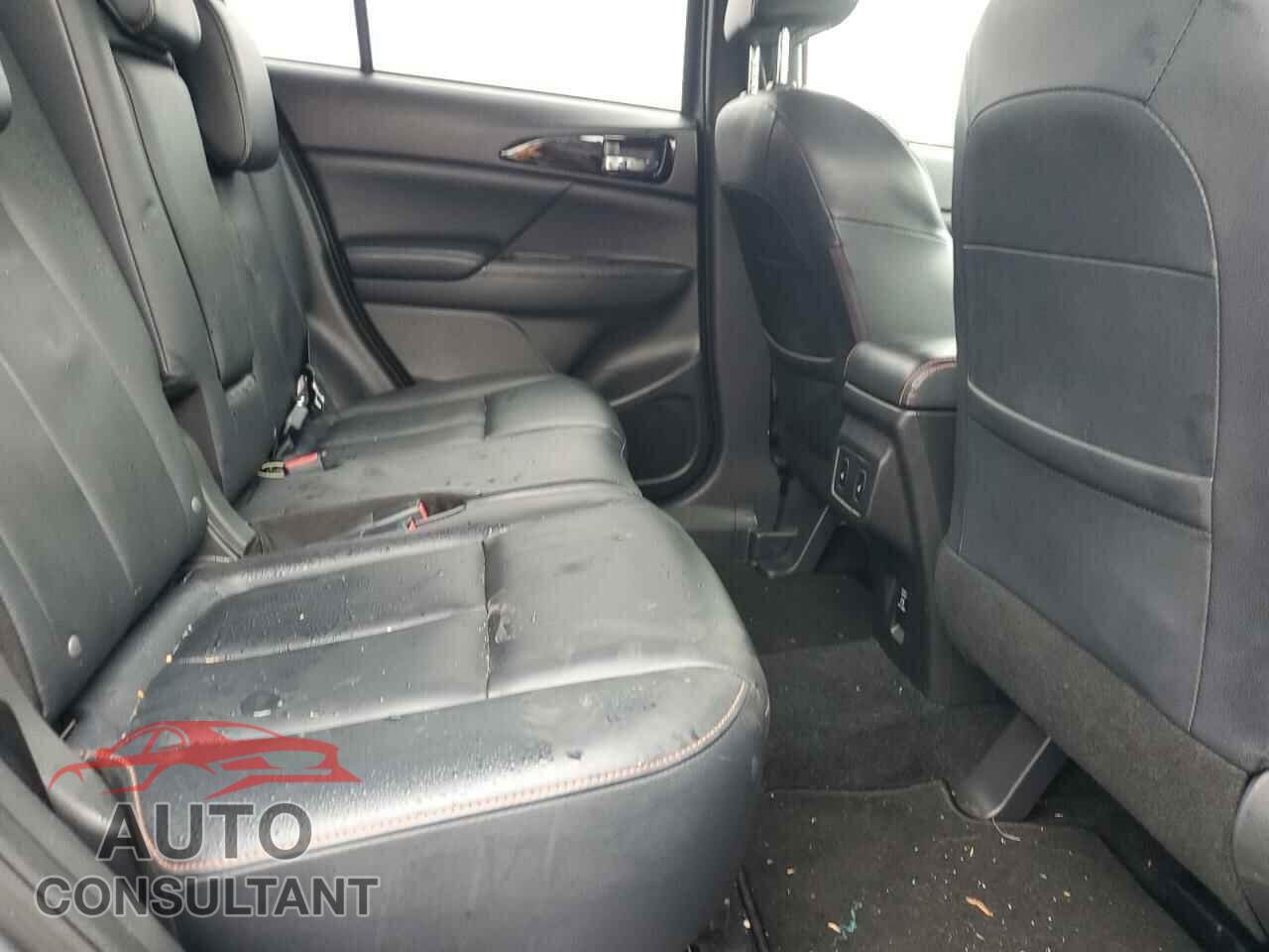 MITSUBISHI ECLIPSE 2019 - JA4AT5AA0KZ000346