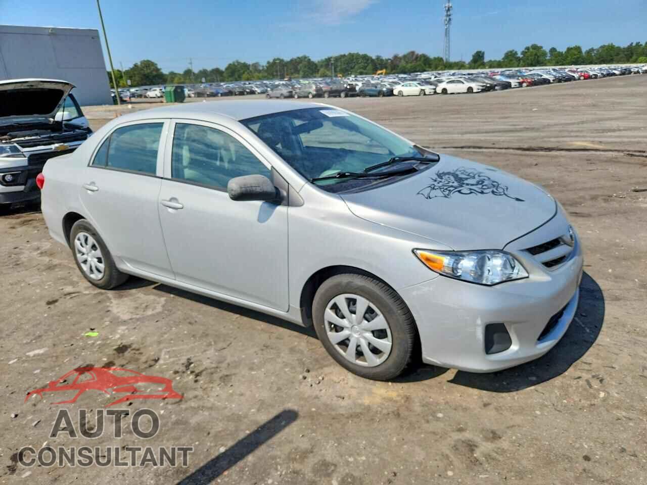 TOYOTA COROLLA 2013 - 2T1BU4EEXDC976758